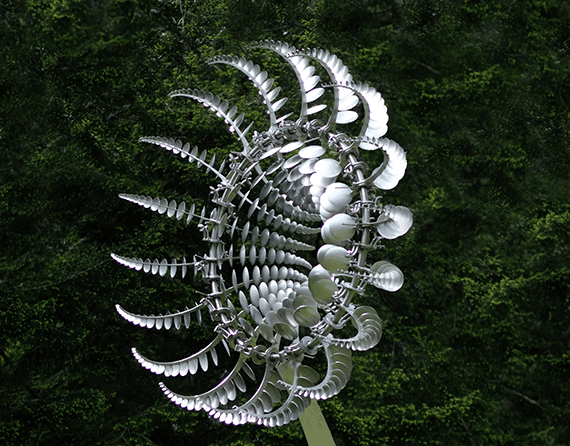 Di-Octo Kinetic Sculpture – Concordia University